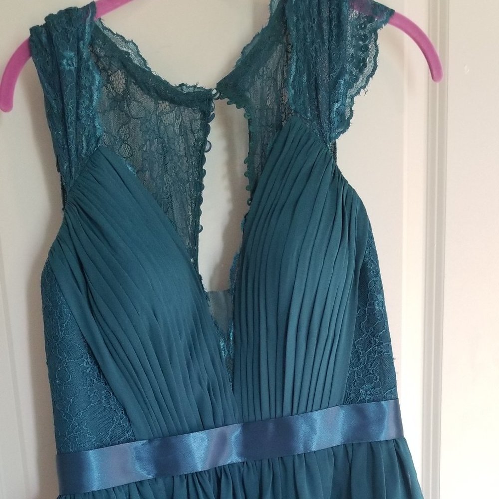 JJs Formal wear  Peacock green blue dress